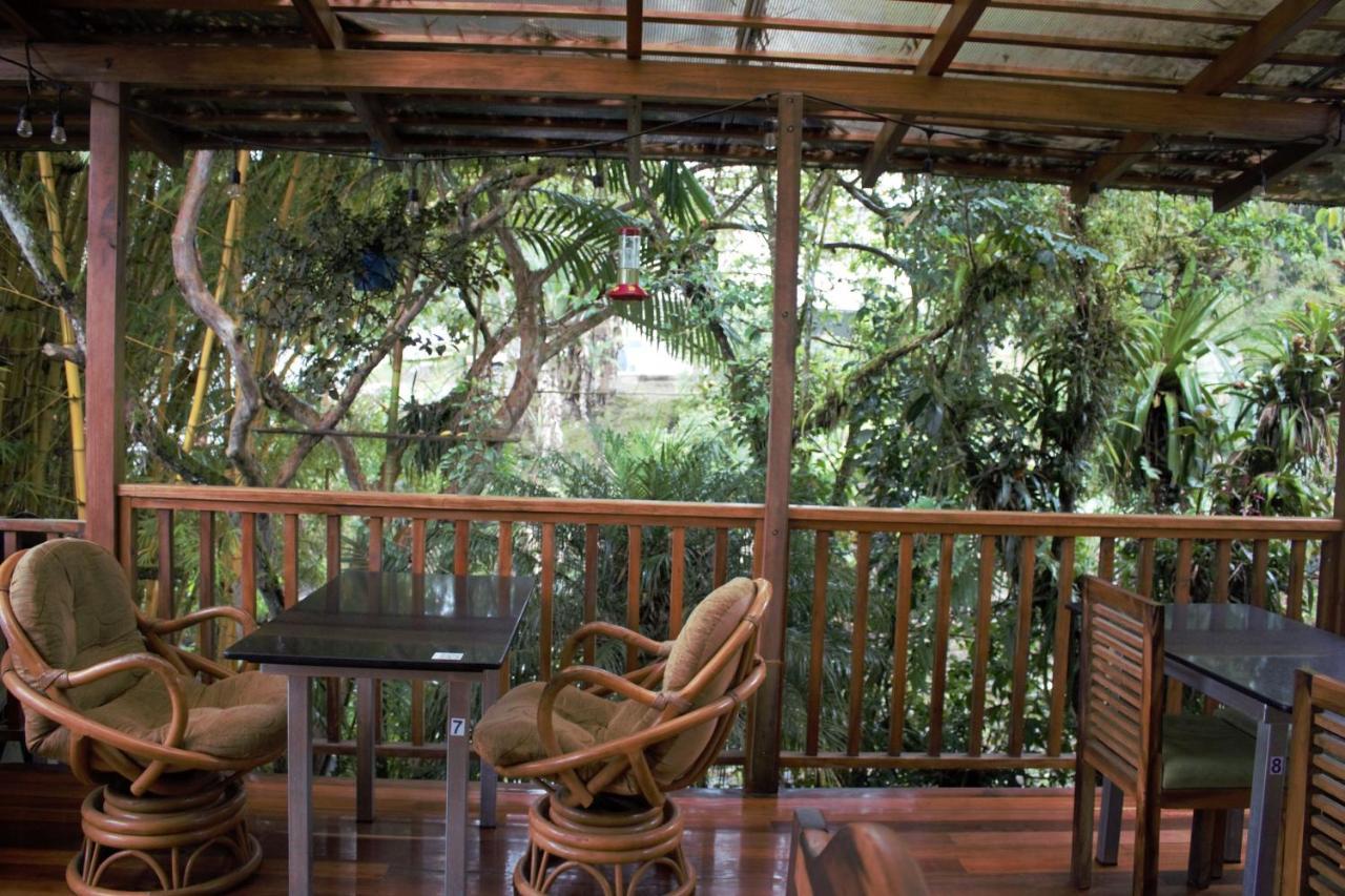 Hostal Zafiro ميندو المظهر الخارجي الصورة