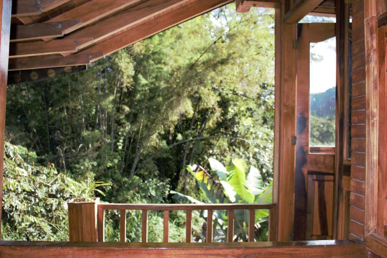 Hostal Zafiro ميندو المظهر الخارجي الصورة